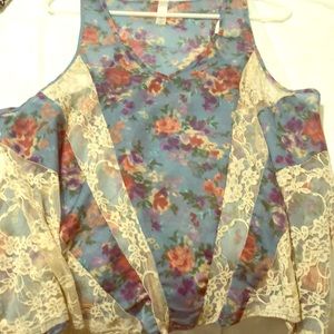 Lace embellished floral tank